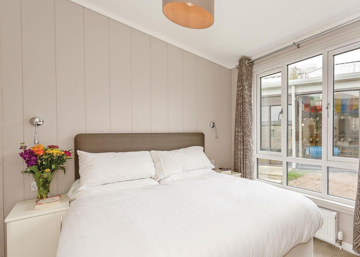 Thanet Well Lodges Ivegill Екстериор снимка