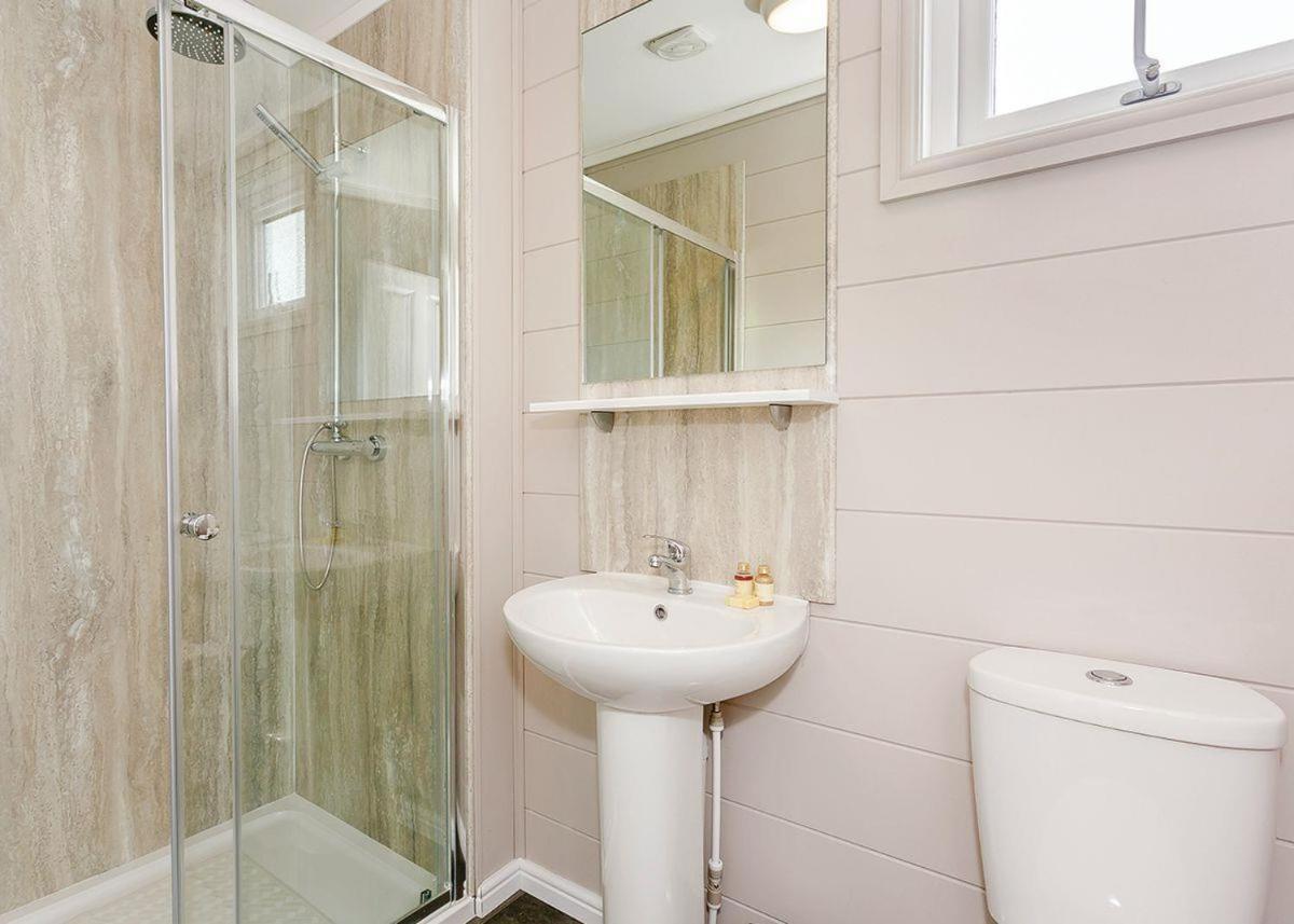 Thanet Well Lodges Ivegill Екстериор снимка