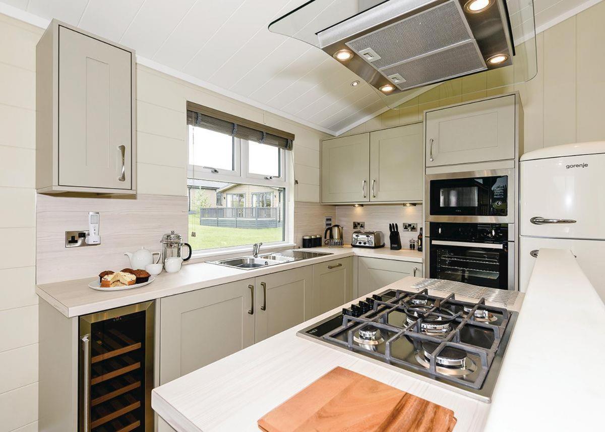 Thanet Well Lodges Ivegill Екстериор снимка
